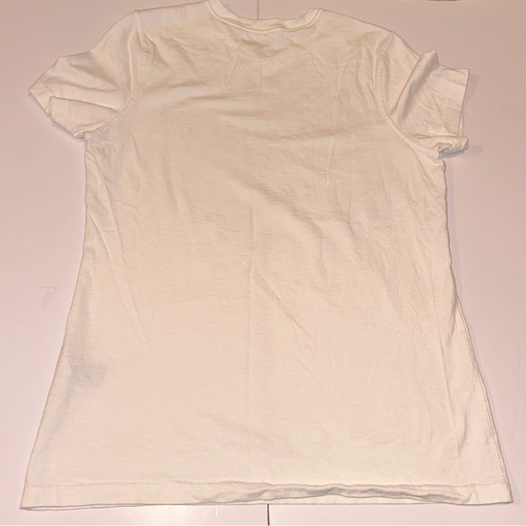 Carhartt Women’s Medium Cotton T-Shirt - Like New Condition - Picture 3 of 4